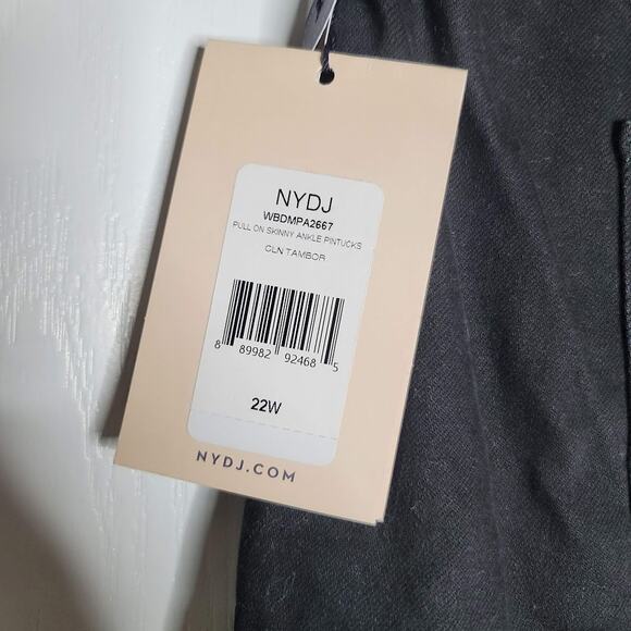 NYDJ Pull on Skinny Ankle Pintucks Size 22W women's PLUS Jeans Tambor - Picture 2 of 7